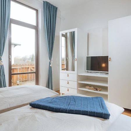 Grosse Koje Mit Terrasse Appartement Rostock Buitenkant foto