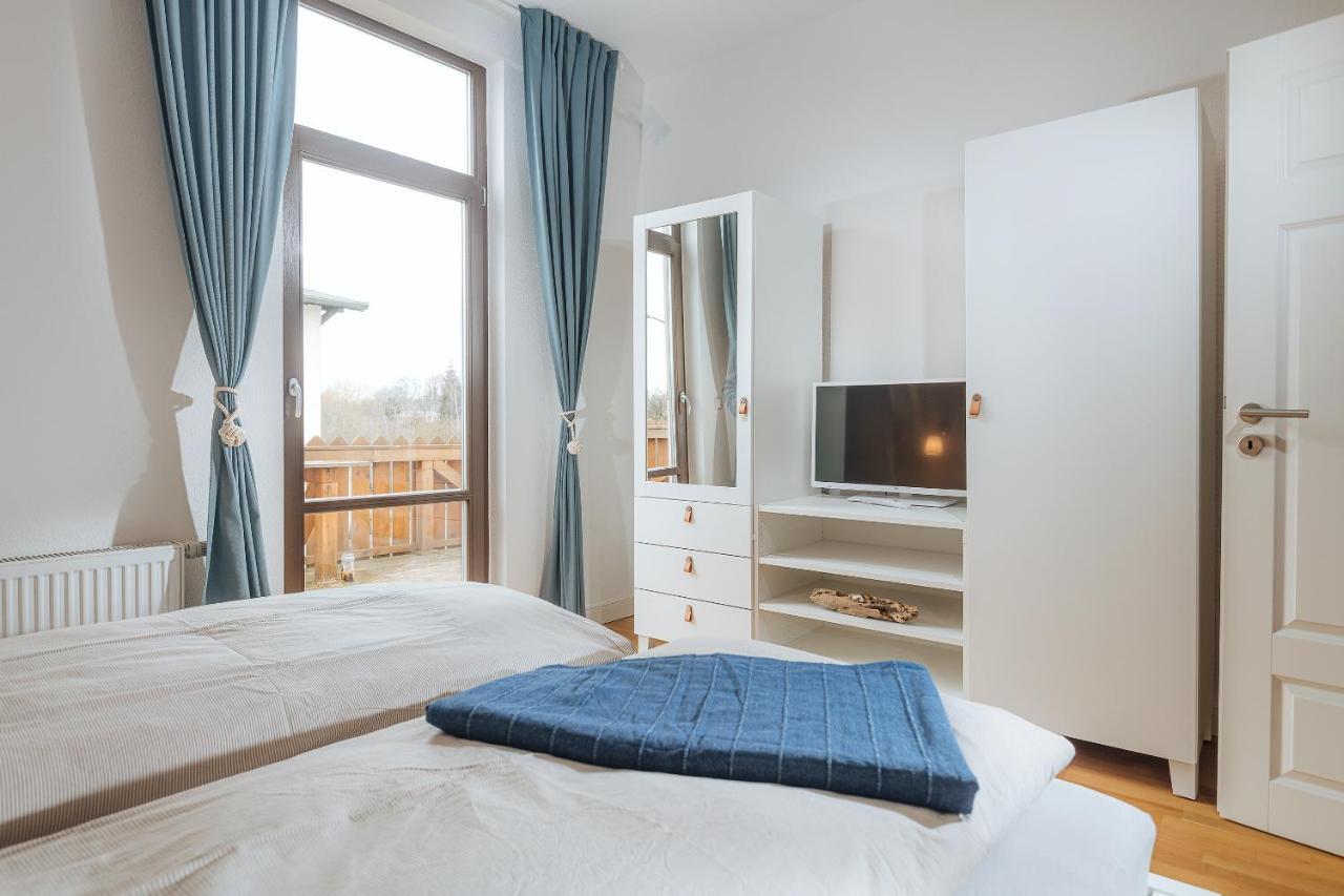 Grosse Koje Mit Terrasse Appartement Rostock Buitenkant foto